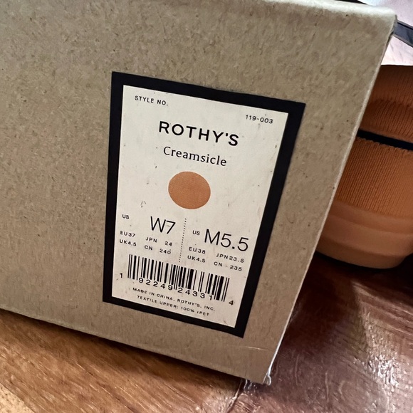 Creamsicle Rothy Sneakers - Picture 7 of 7